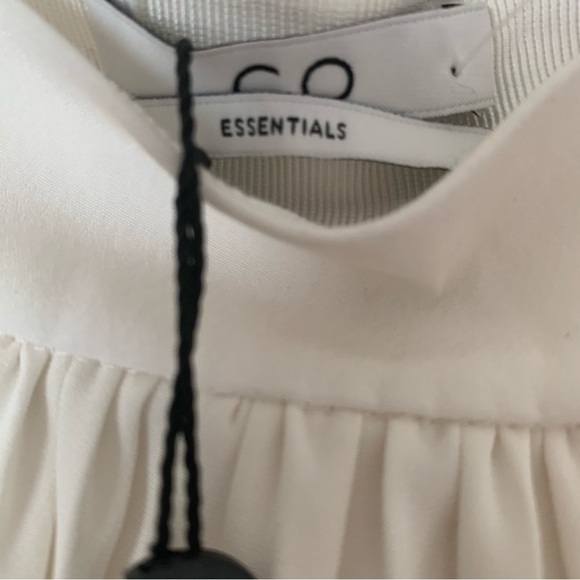 NWT Co Essentials Pleated Skirt in White - Picture 5 of 6